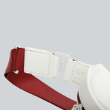 Detachable red straps of La Sacha Classic Red, the white streetwear bum bag from cawa.me