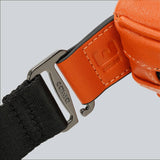 Detachable black straps of La Sacha Orange, the orange streetwear bum bag from cawa.me