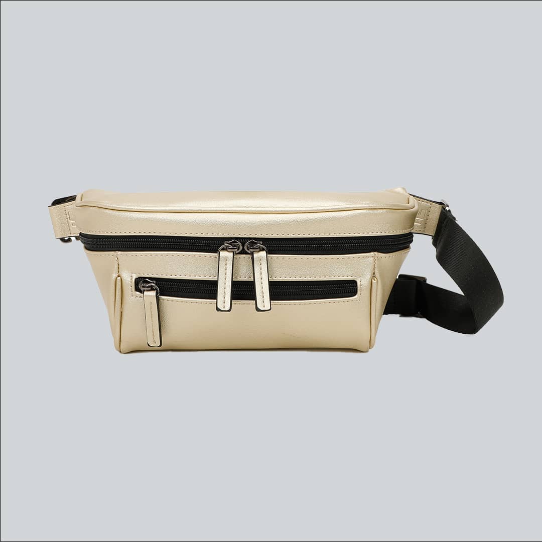 La Sacha Gold, a golden streetwear bum bag with a black zipper and straps from cawa.me